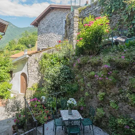 Jacuzzi Vista - Bellosguardo 펜션 *